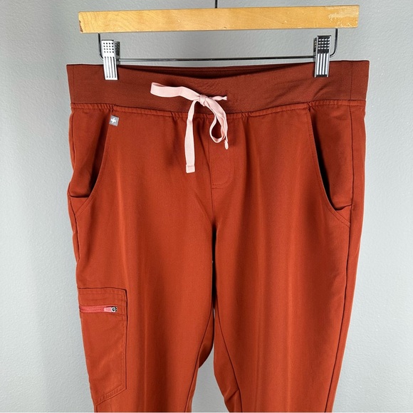Figs Zamora Scrub Jogger Pants Size Womens Medium In Auburn PO 3558 W23SW2016 - Picture 2 of 14